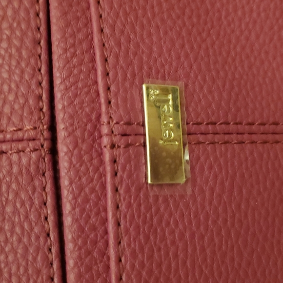 Townsfair Reversible Jewell Tote from 31 Gifts - Picture 2 of 7